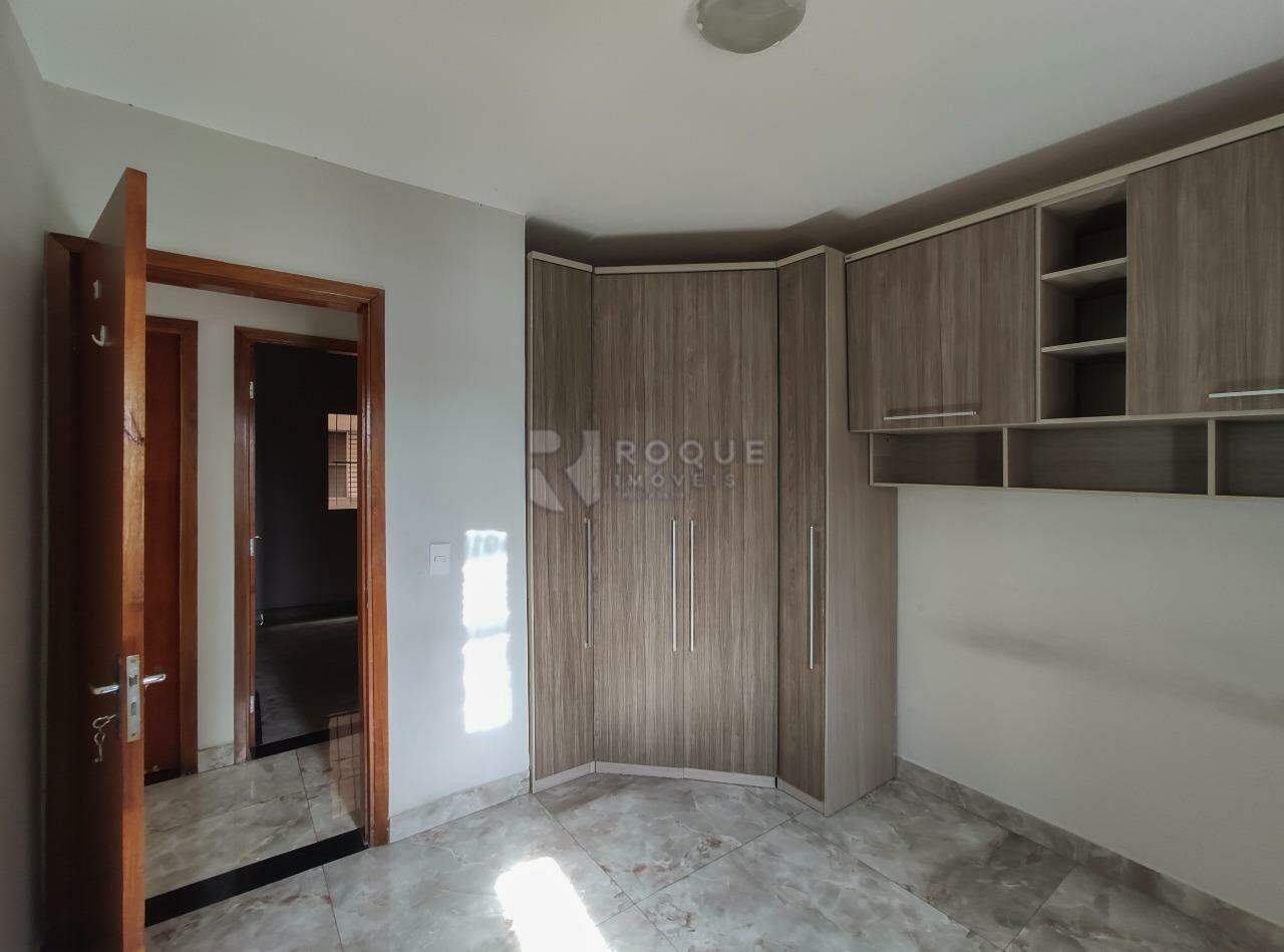 Apartamento para aluguel no bairro Vila Labaki: Dormitório 1