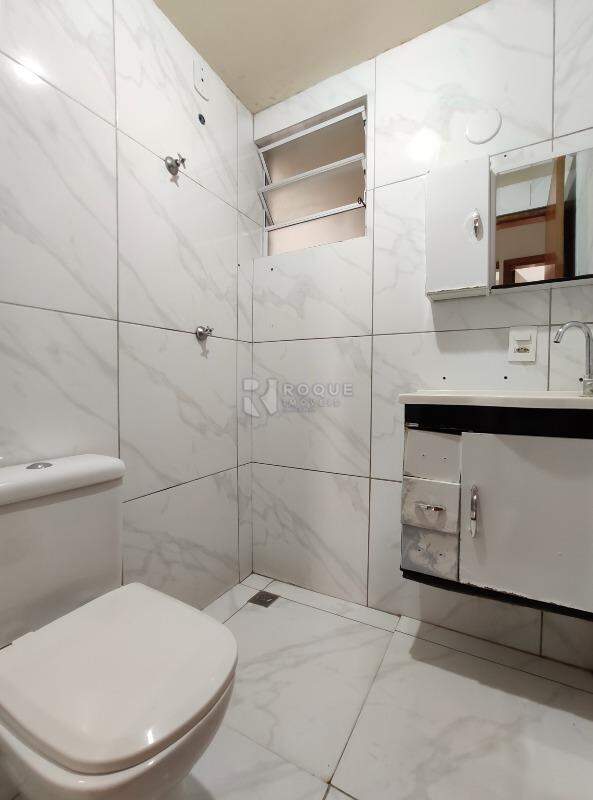 Apartamento para aluguel no bairro Vila Labaki: WC social