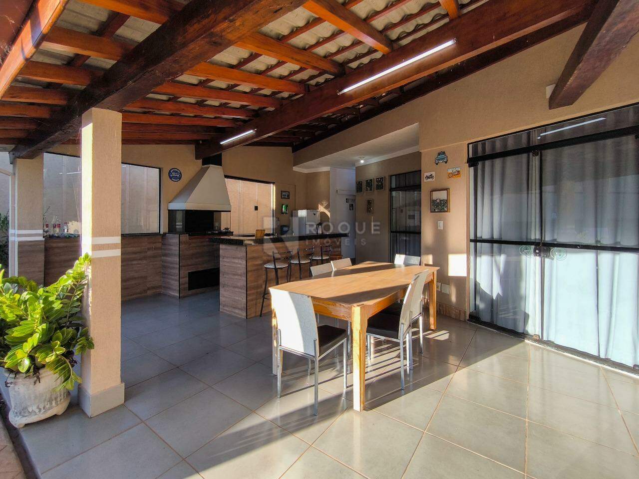 Casa em condomínio à venda no bairro Residencial Florisa: ÁREA GOURMET