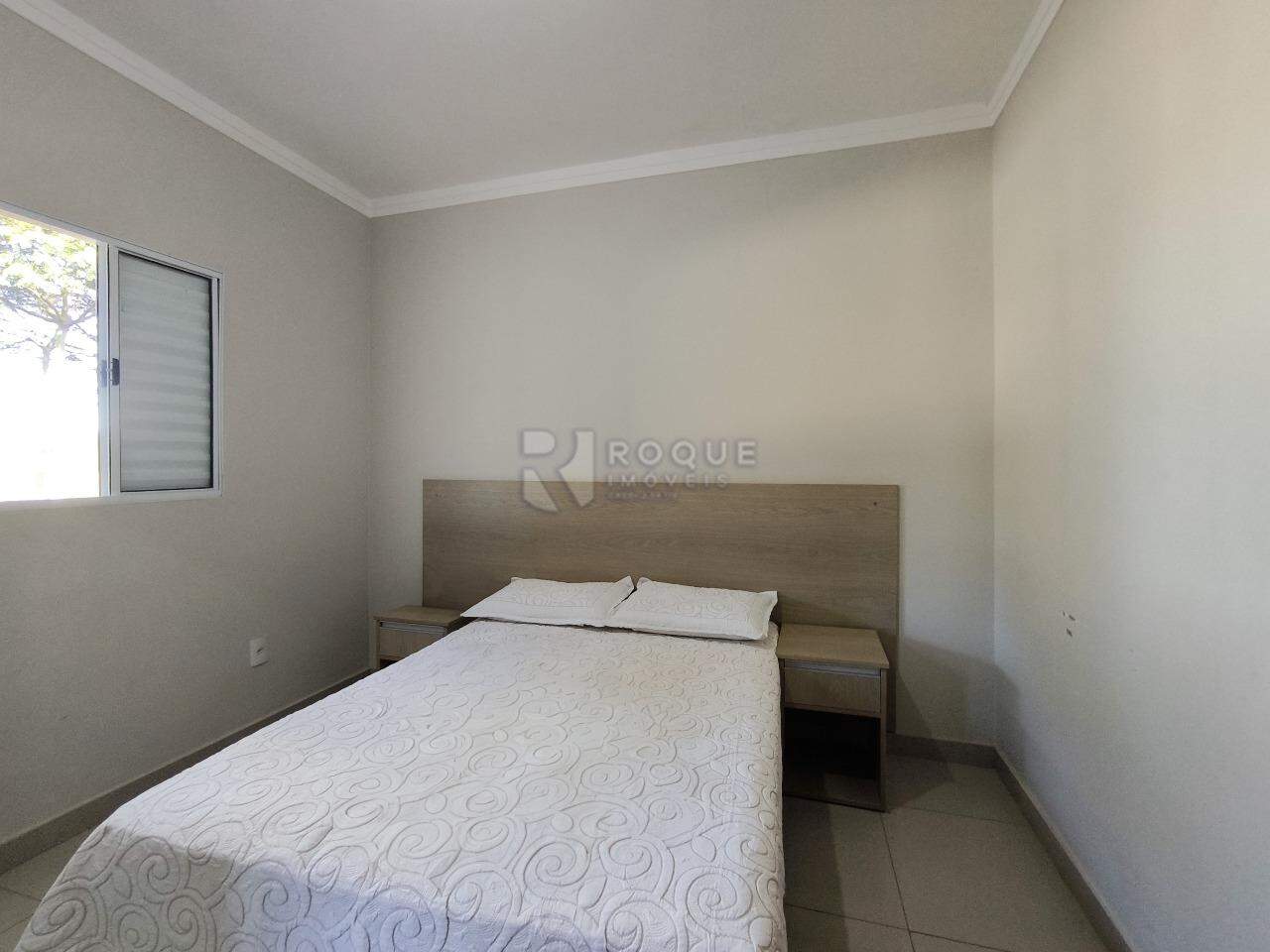 Casa em condomínio à venda no bairro Residencial Florisa: SUÍTE 2