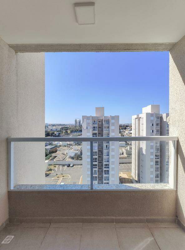 Apartamento para aluguel no bairro Vale das Esmeraldas: Sacada 