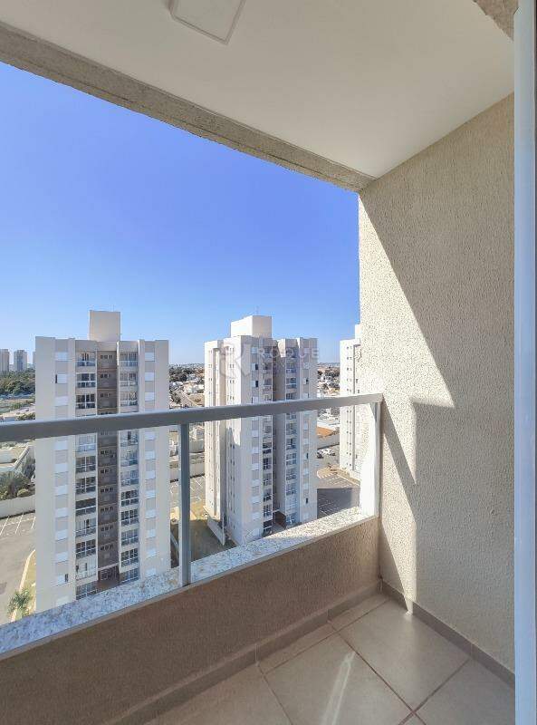 Apartamento para aluguel no bairro Vale das Esmeraldas: Sacada 