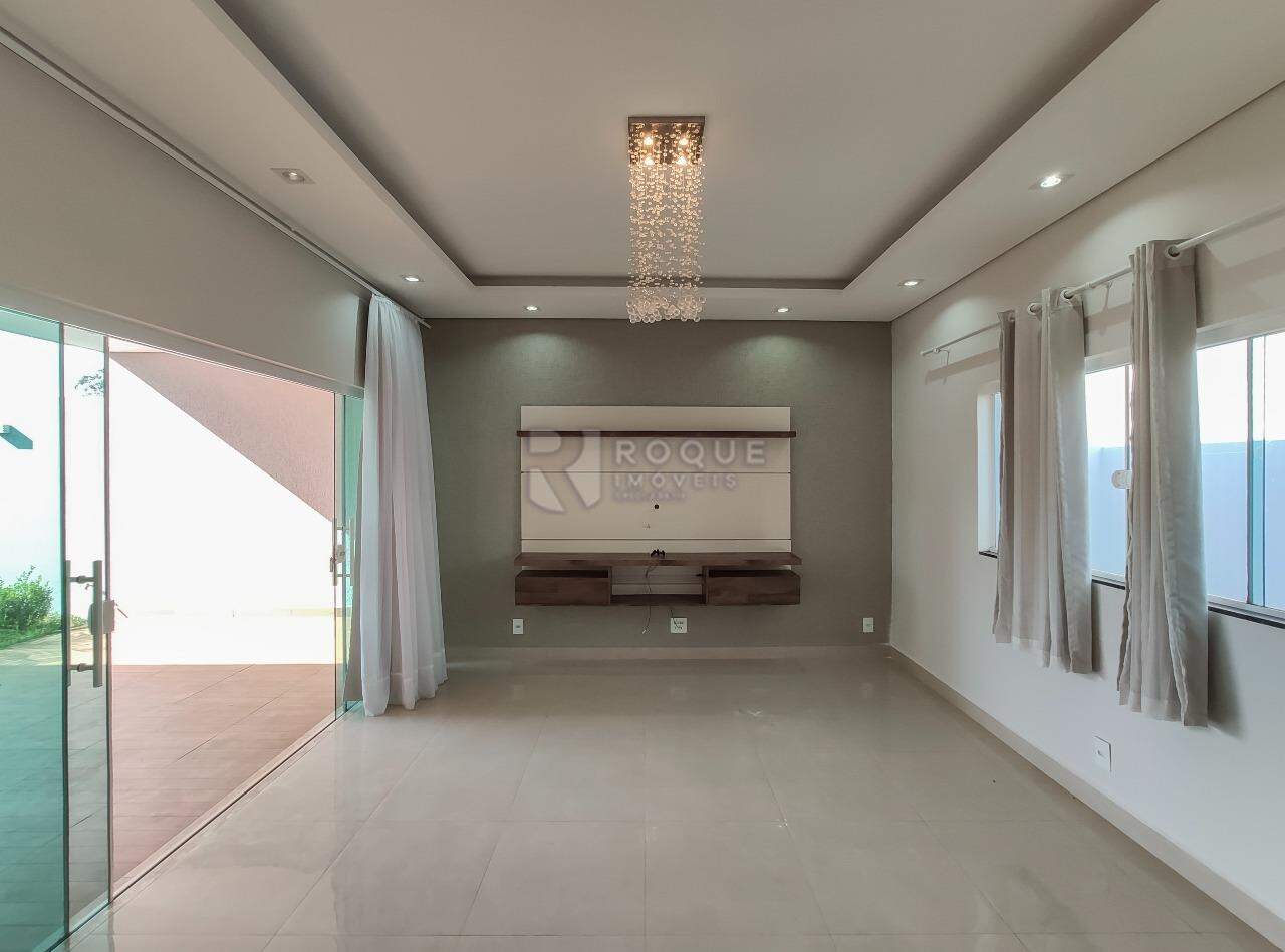 Casa Residencial à venda no bairro Residencial Alvorada: Sala