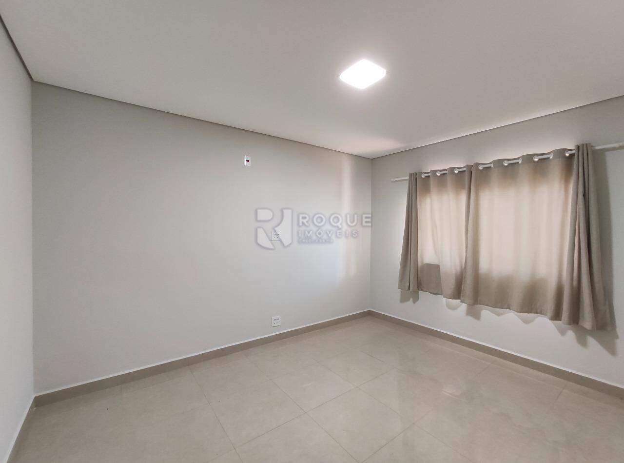 Casa Residencial à venda no bairro Residencial Alvorada: Dormitório 2 suíte