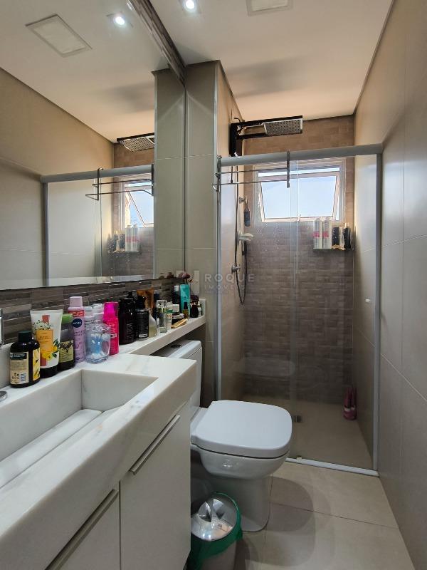 Apartamento à venda no bairro Chácaras Antonieta: BANHEIRO SOCIAL