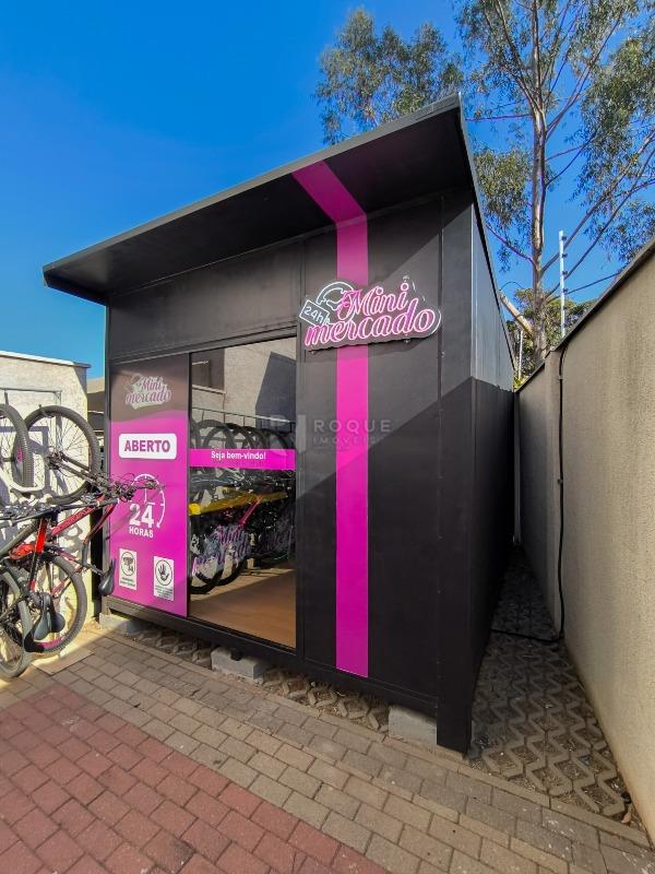 Apartamento à venda no bairro Chácaras Antonieta: MINI MERCADO