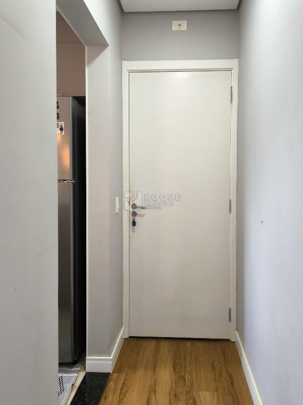 Apartamento à venda no bairro Chácaras Antonieta: HALL DE ENTRADA