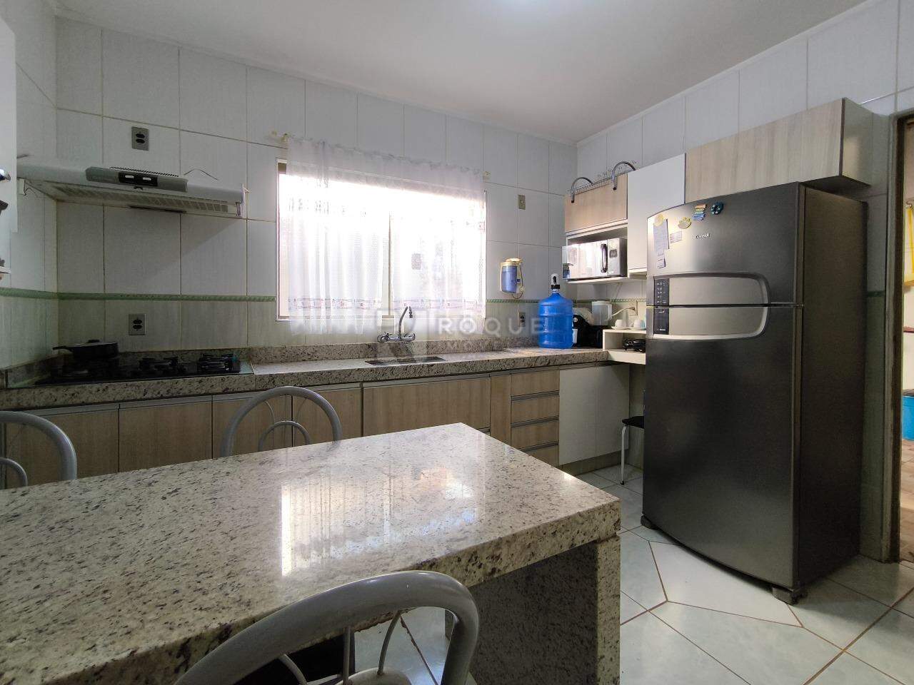 Casa Residencial à venda no bairro RESIDENCIAL DAS ORQUIDEAS: COZINHA
