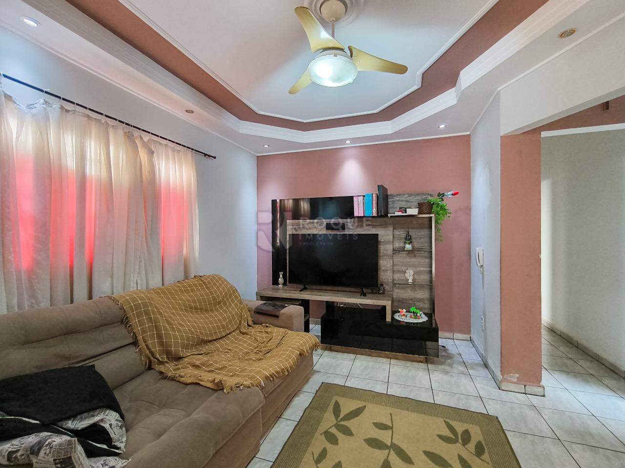 Casa Residencial à venda no bairro RESIDENCIAL DAS ORQUIDEAS: SALA DE ESTAR