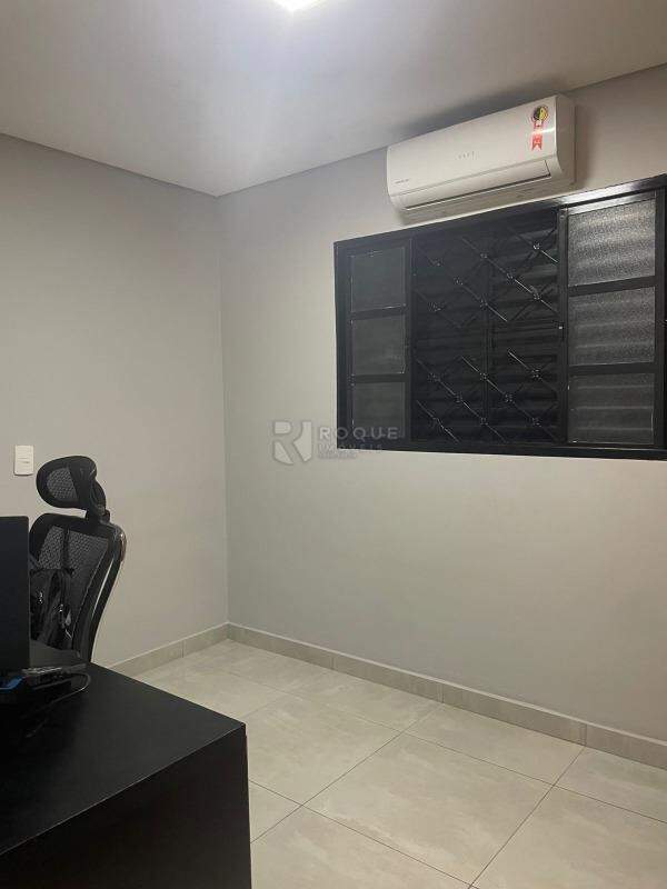 Casa em condomínio à venda no bairro Jardim Ouro Verde: