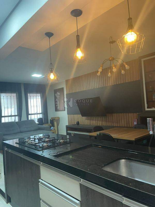 Casa em condomínio à venda no bairro Jardim Ouro Verde: