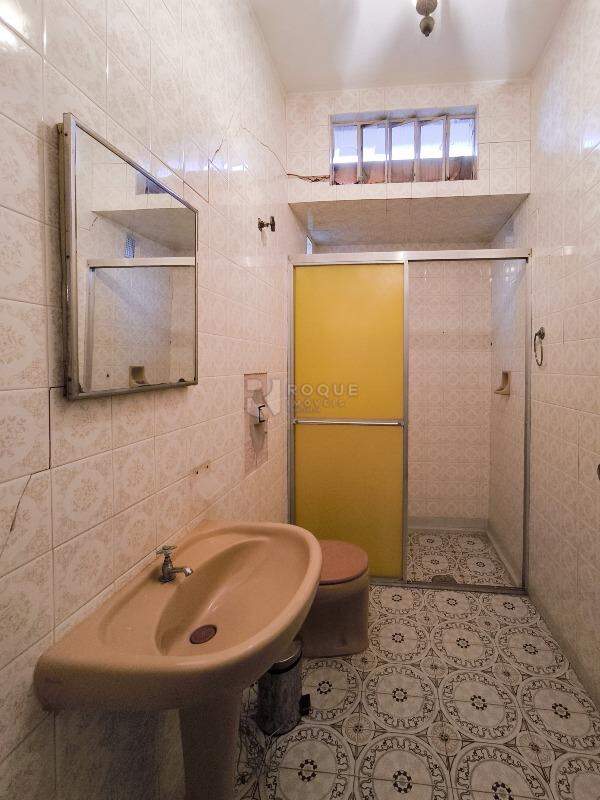 Casa Residencial à venda no bairro Vila Claudia: BANHEIRO SOCIAL