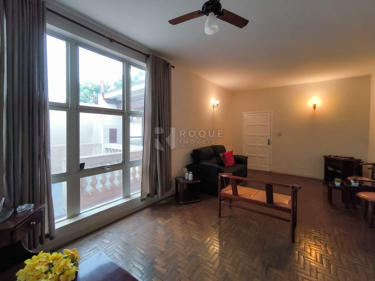 Casa Residencial à venda no bairro Vila Claudia: SALA DE ESTAR