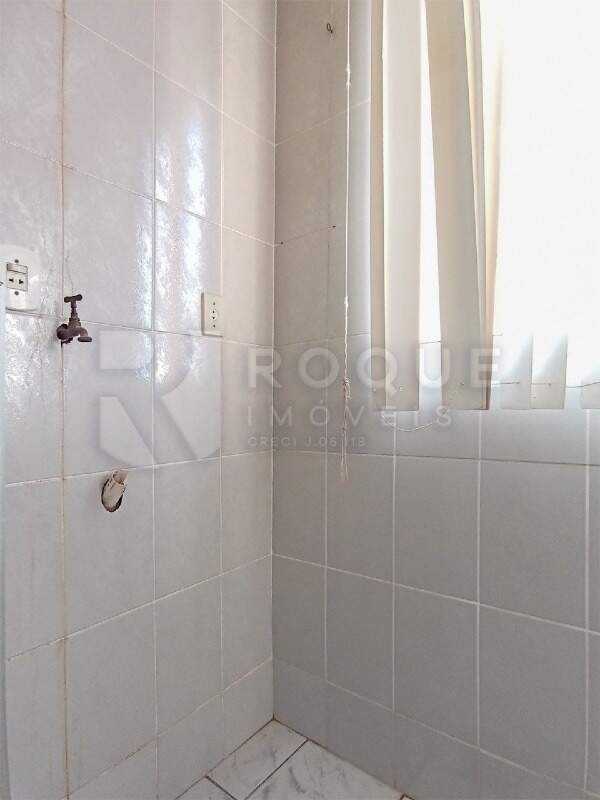 Apartamento à venda no bairro Jardim Nereide: Área de serviço 