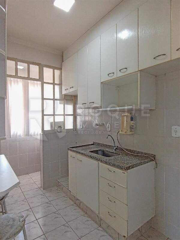 Apartamento à venda no bairro Jardim Nereide: Cozinha 