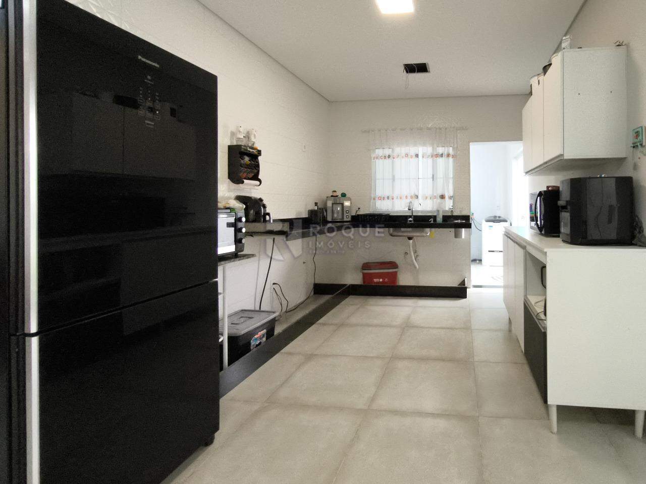Casa Residencial à venda no bairro Jardim Marajoara: COZINHA