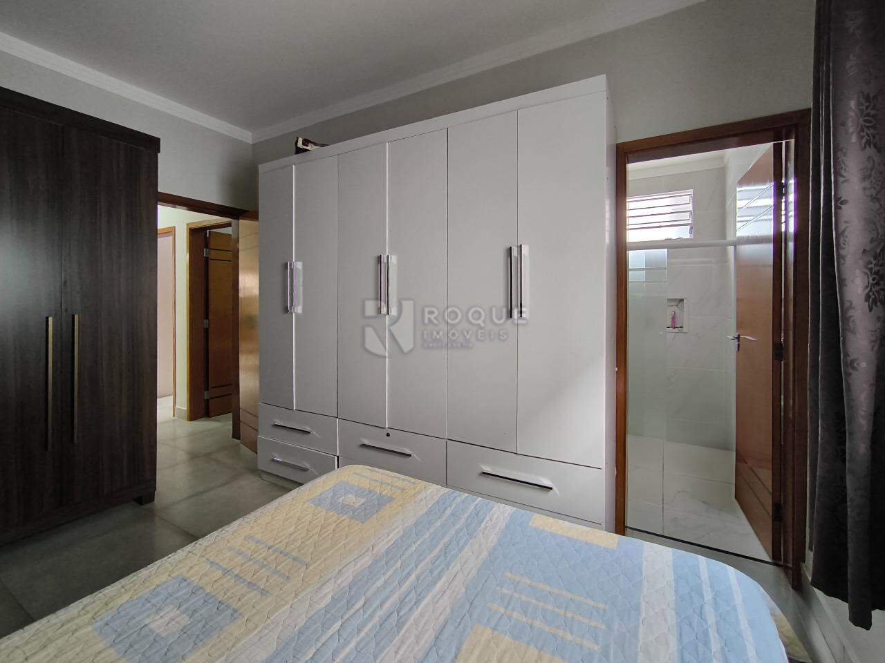 Casa Residencial à venda no bairro Jardim Marajoara: SUÍTE