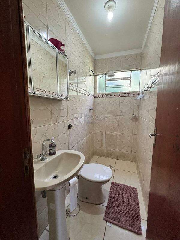 Casa Residencial à venda no bairro Residencial Econômico Manoel Simão de Barros Levy: Wc Social 