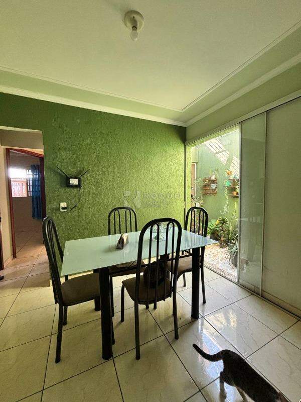 Casa Residencial à venda no bairro Residencial Econômico Manoel Simão de Barros Levy: Sala de Jantar