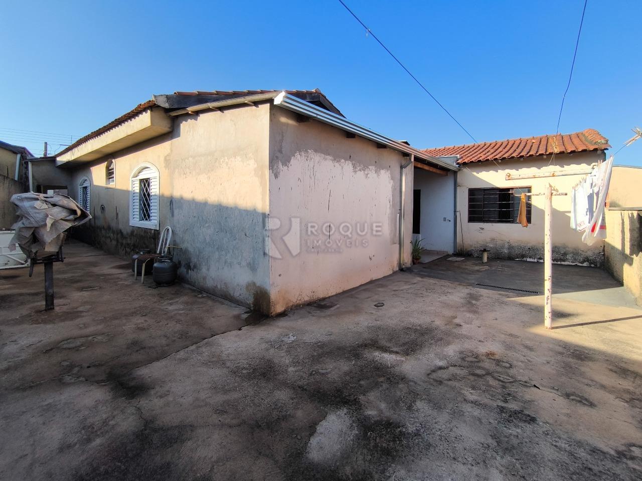 Casa Residencial à venda no bairro Jardim Boa Esperança: FUNDOS