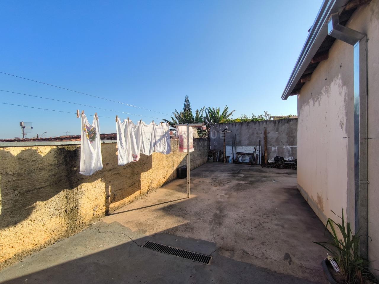 Casa Residencial à venda no bairro Jardim Boa Esperança: QUINTAL