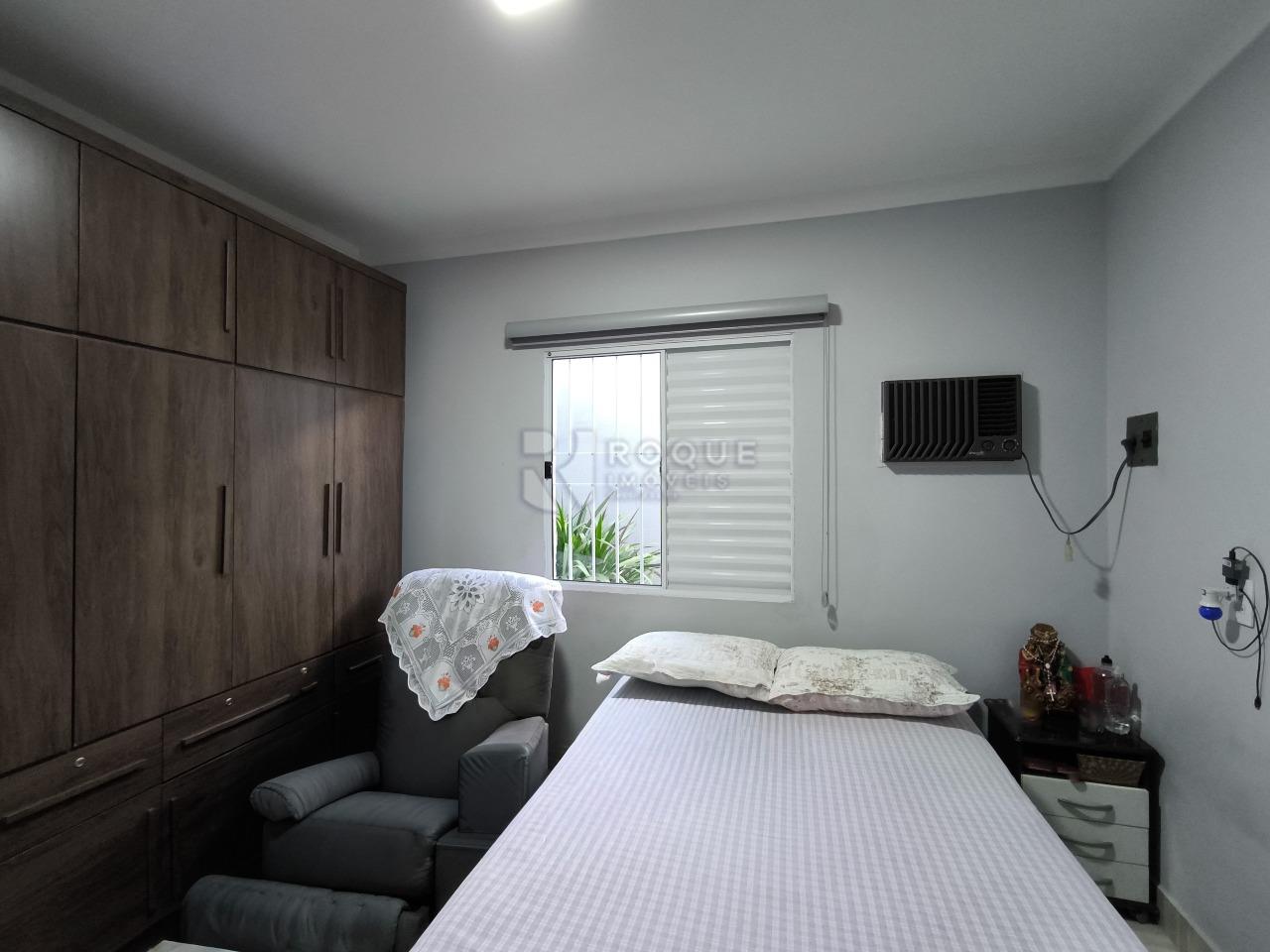 Casa Residencial à venda no bairro Jardim São Roque: DORMITÓRIO 2