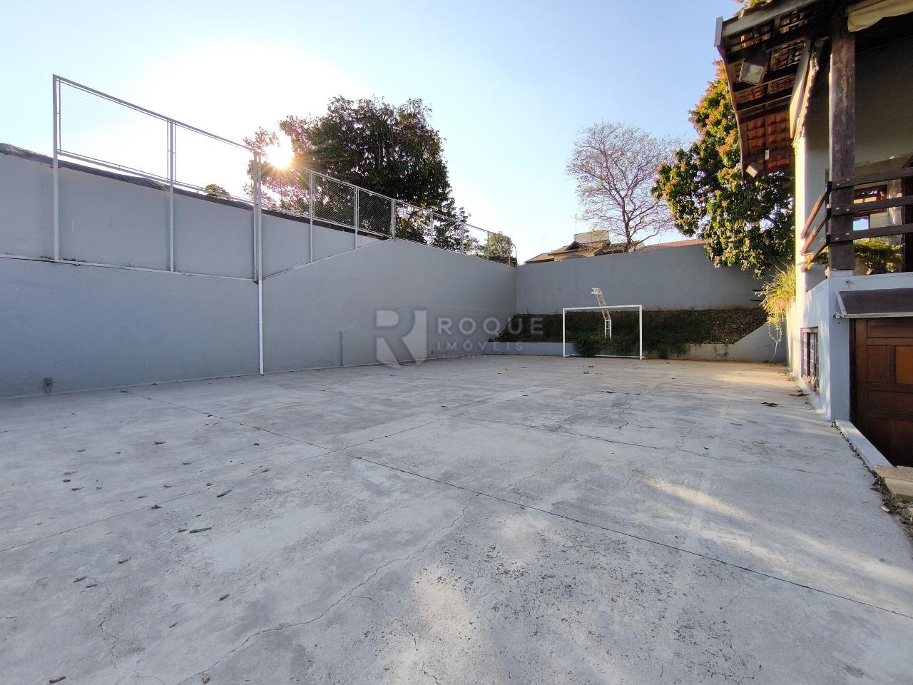 Casa Residencial à venda no bairro Jardim São Roque: QUADRA