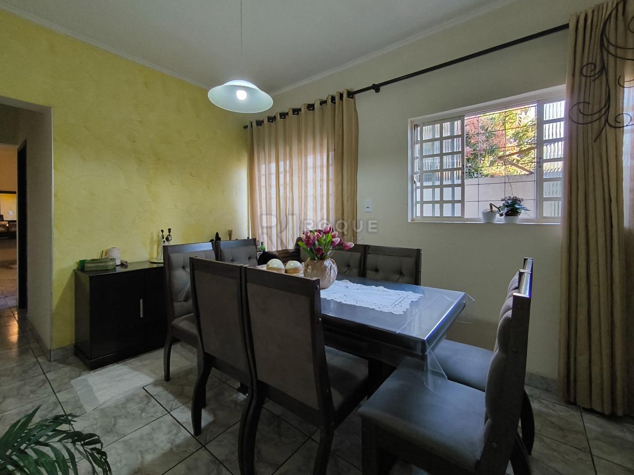 Casa Residencial à venda no bairro Jardim Nova Suiça: SALA DE JANTAR