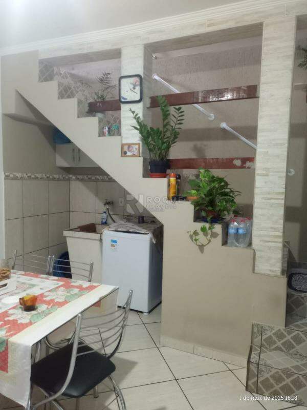 Casa Residencial à venda no bairro Jardim Boa Vista: 