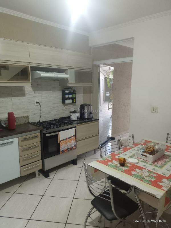 Casa Residencial à venda no bairro Jardim Boa Vista: 