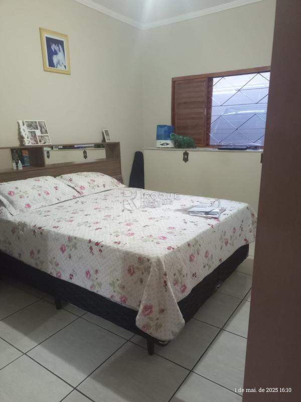 Casa Residencial à venda no bairro Jardim Boa Vista: 