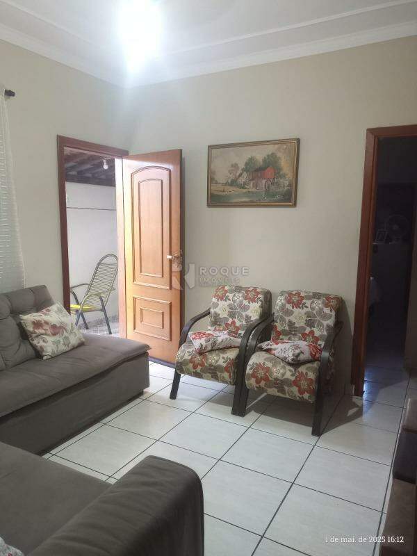 Casa Residencial à venda no bairro Jardim Boa Vista: 