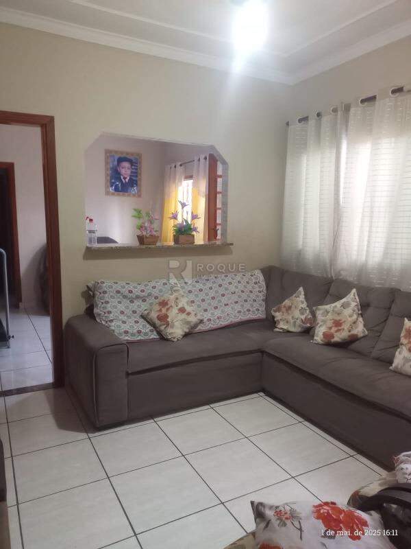 Casa Residencial à venda no bairro Jardim Boa Vista: 