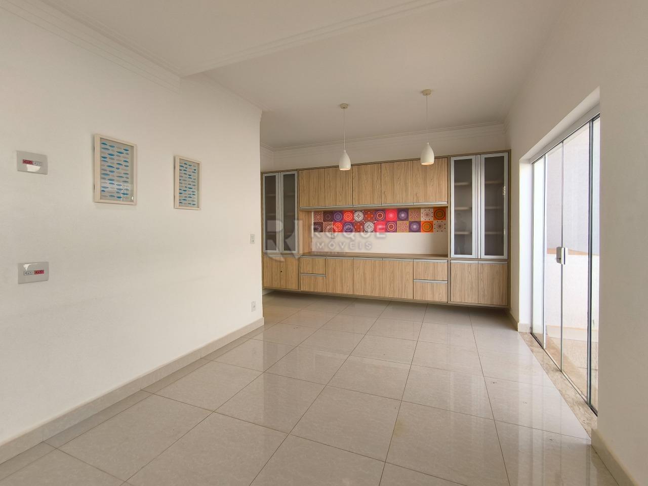 Casa em condomínio à venda no bairro Parque São Bento: COZINHA