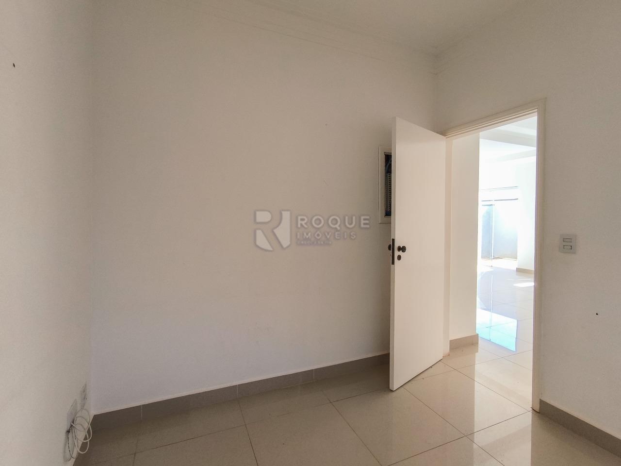 Casa em condomínio à venda no bairro Parque São Bento: ESCRITÓRIO