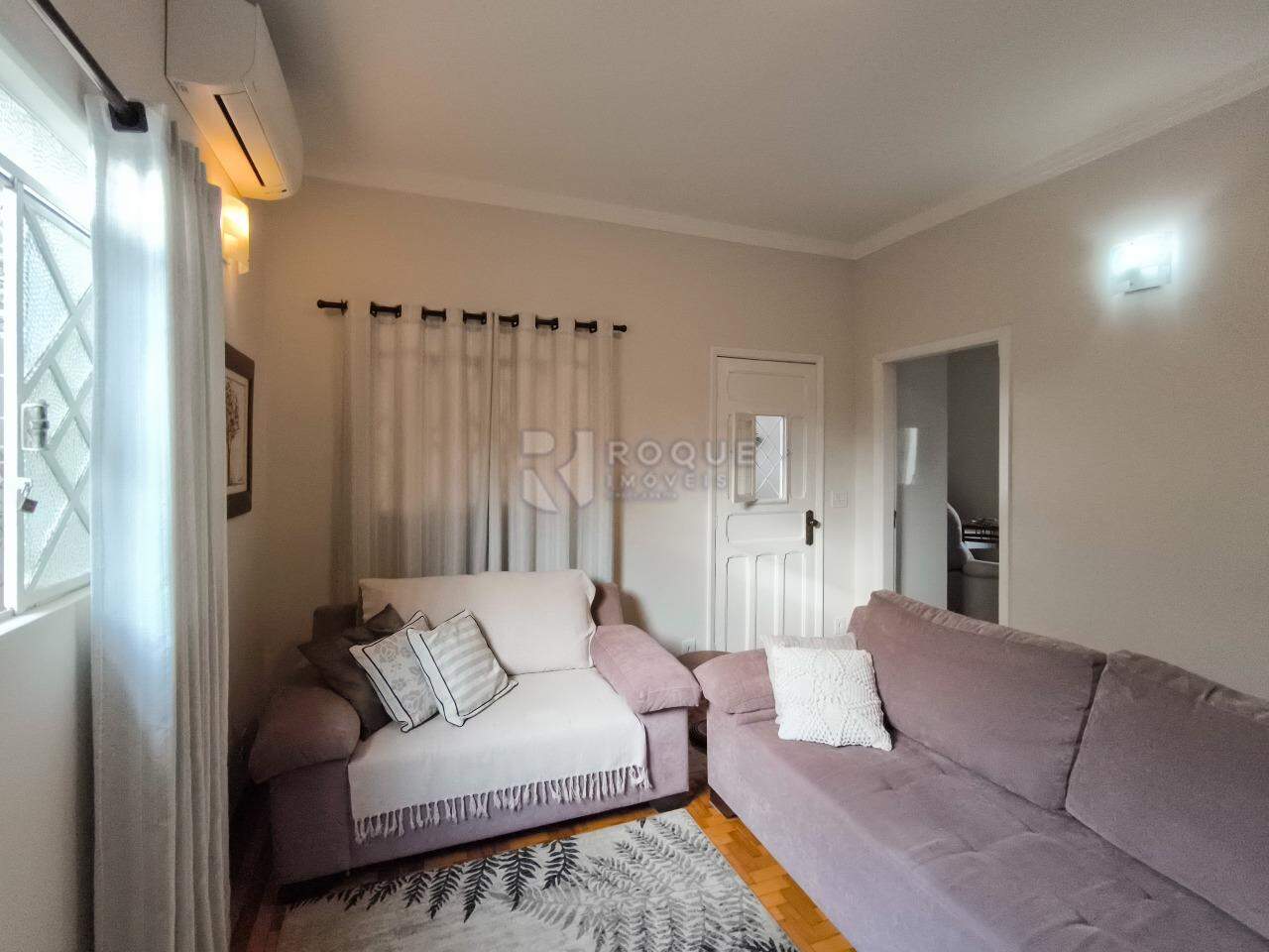 Casa Residencial à venda no bairro Vila São João: SALA DE ESTAR