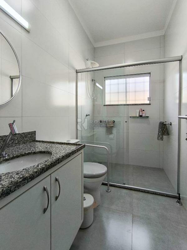 Casa Residencial à venda no bairro Vila São João: WC SUÍTE