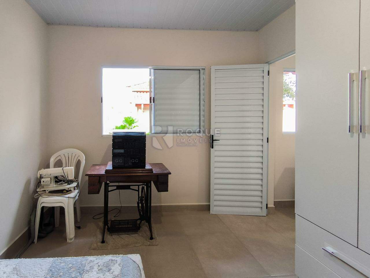 Casa Residencial à venda no bairro Vila São João: DORMITÓRIO EDÍCULA