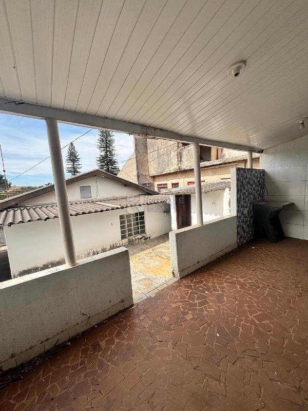 Casa Residencial à venda no bairro Jardim Nova Suiça: Rancho da Edícula