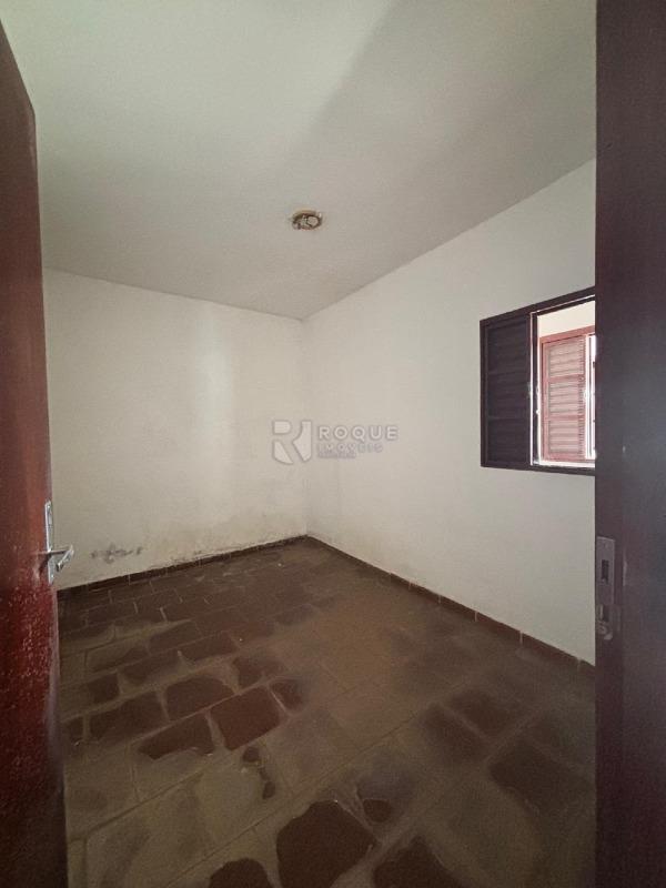 Casa Residencial à venda no bairro Jardim Nova Suiça: Dormitório 1 Edícula