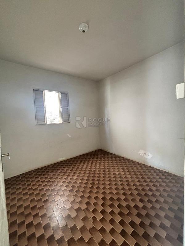 Casa Residencial à venda no bairro Jardim Nova Suiça: Dormitório 1