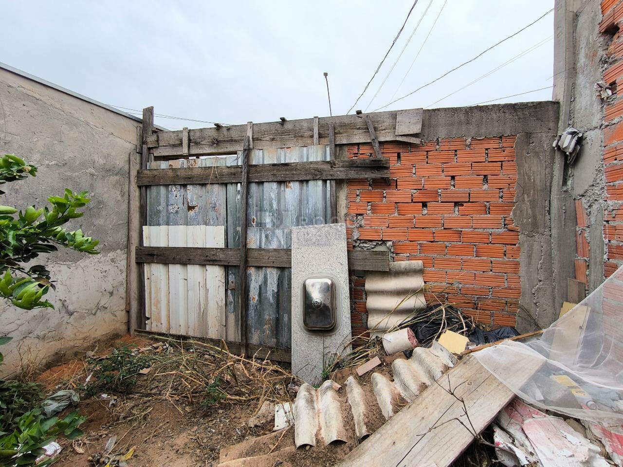 Casa Residencial à venda no bairro Jardim Manacá: ENTRADA CASA 2