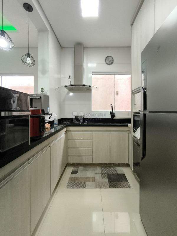 Casa Residencial à venda no bairro Jardim Manacá: COZINHA