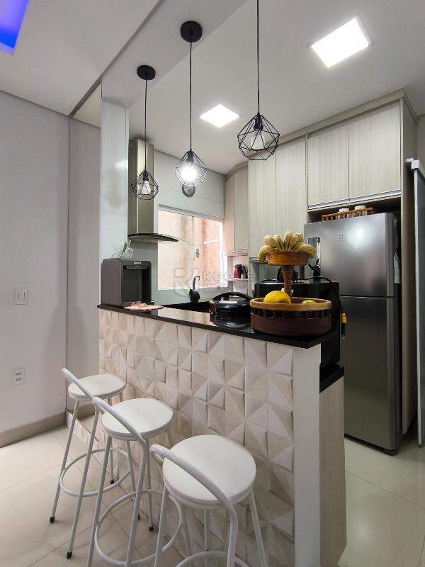 Casa Residencial à venda no bairro Jardim Manacá: COZINHA