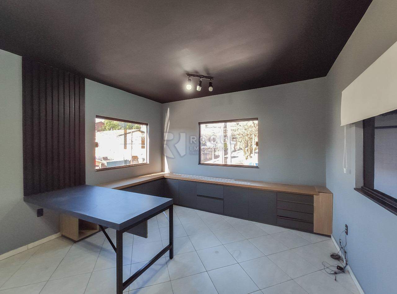 Barracão/Galpão para aluguel no bairro Jardim Glória: Sala 2 segundo andar 