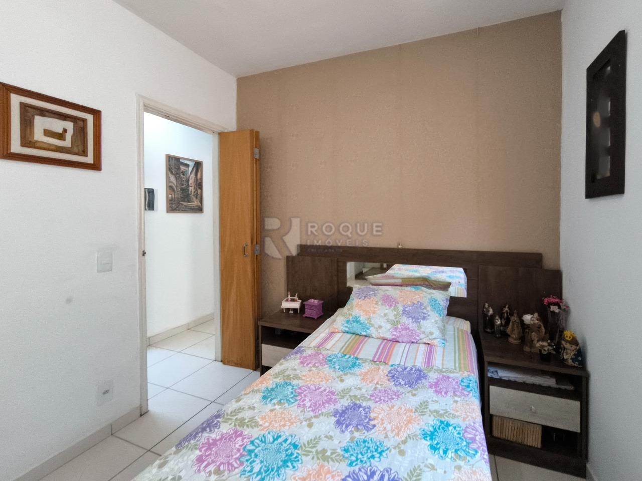 Casa em condomínio à venda no bairro Jardim Campo Belo: SUÍTE