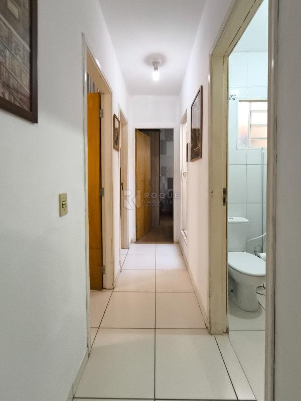 Casa em condomínio à venda no bairro Jardim Campo Belo: CORREDOR INTERNO