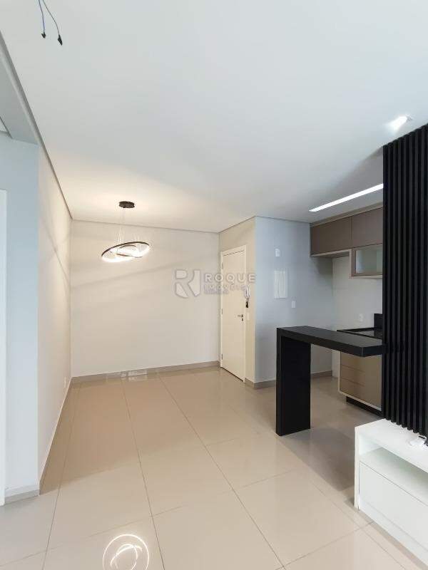 Apartamento para aluguel no bairro Chácaras Antonieta: Sala
