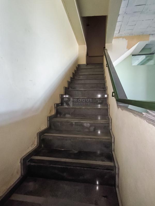 Casa Residencial à venda no bairro Jardim Barão de Limeira: ACESSO PISO SUPERIOR