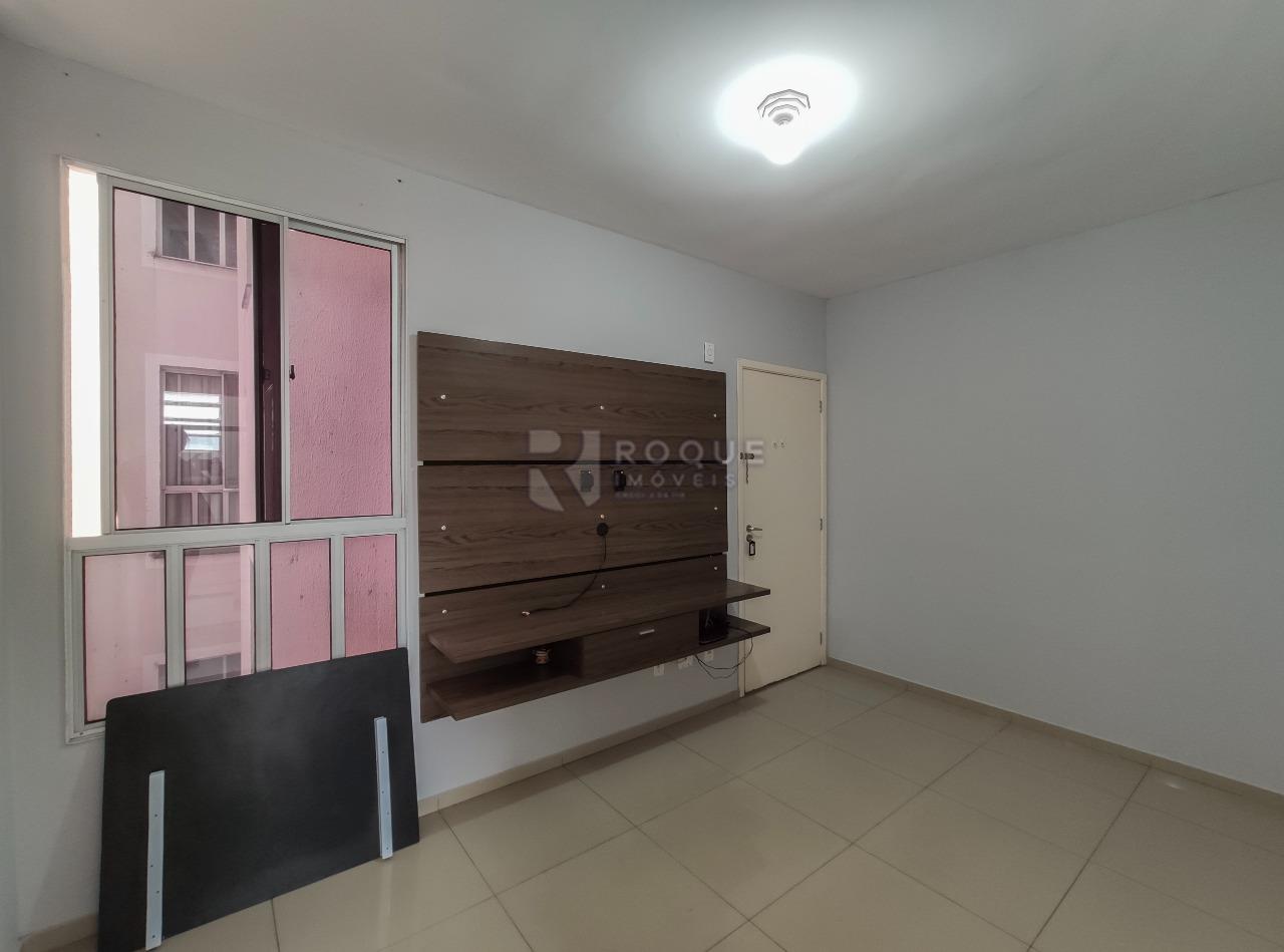 Apartamento à venda no bairro Jardim Colina Verde: Sala 